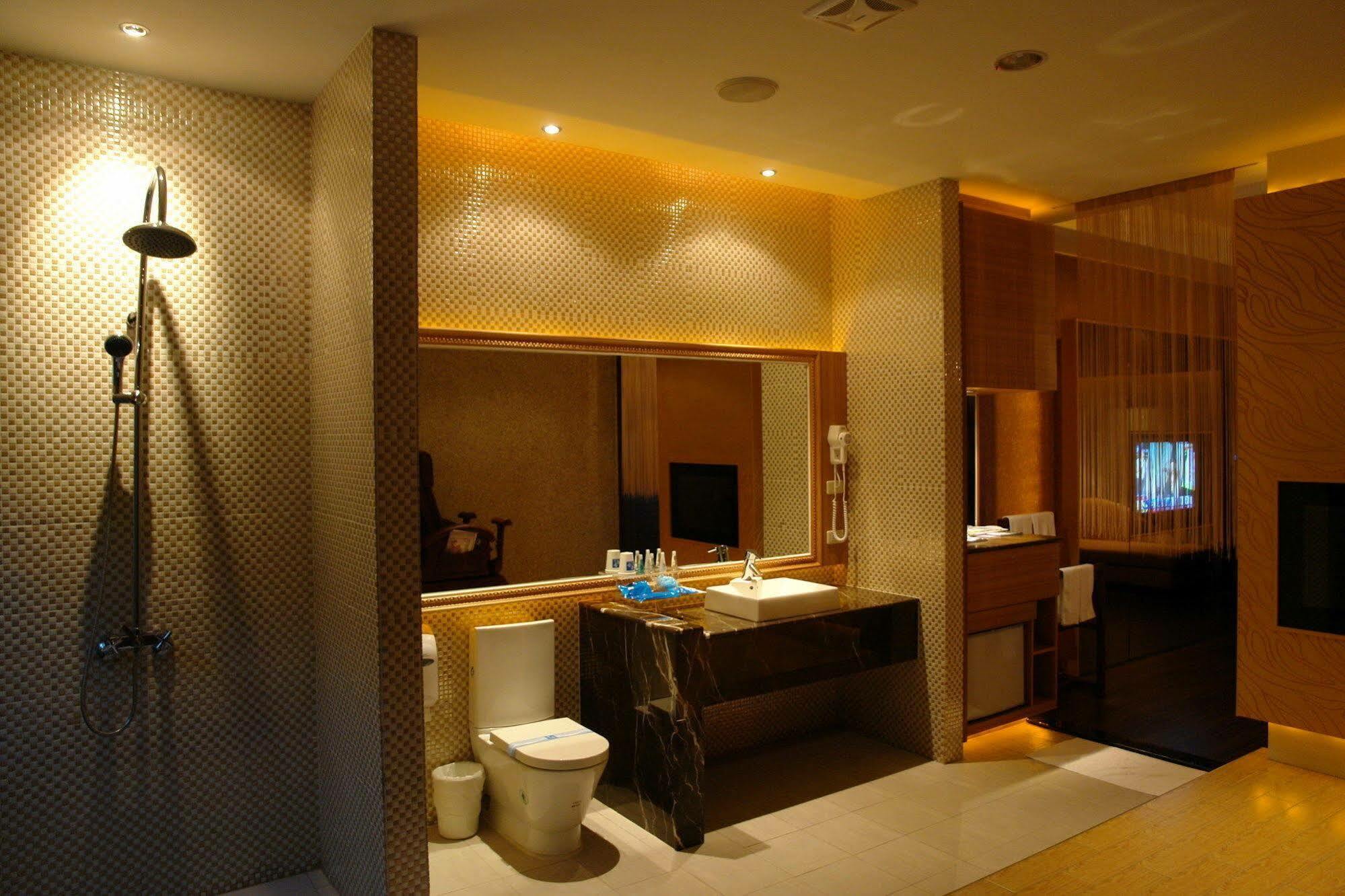Qin Hai Motel Nantou Luaran gambar